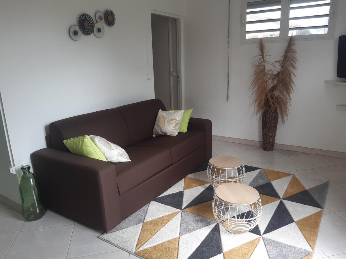 Bella Apartment Gros-Morne Bagian luar foto